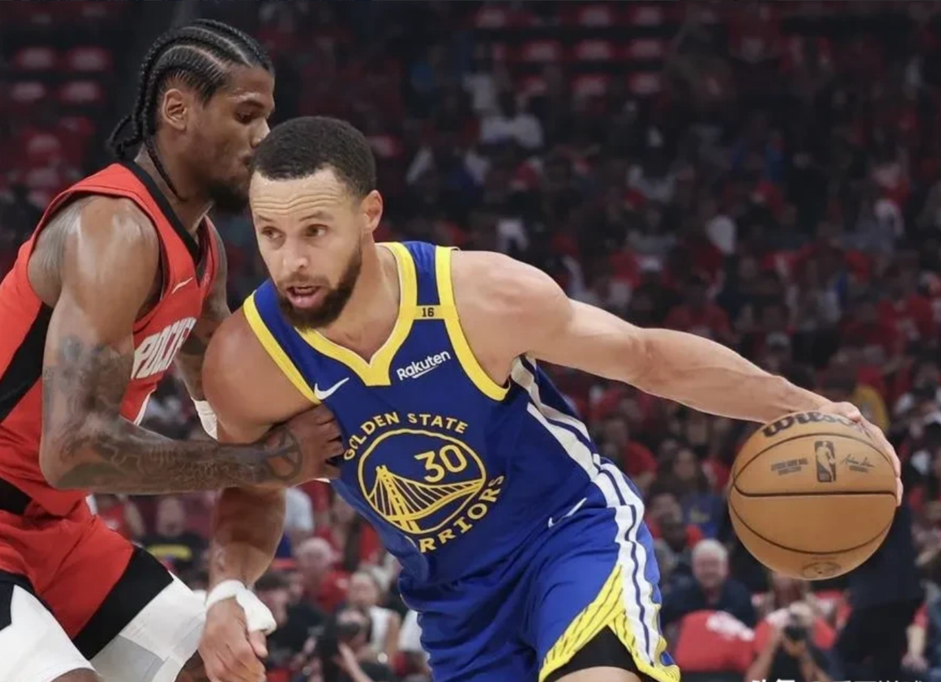 包含库里连续十二场比赛得分超过锐不可当，RNG不断突破！气势如虹延续的词条