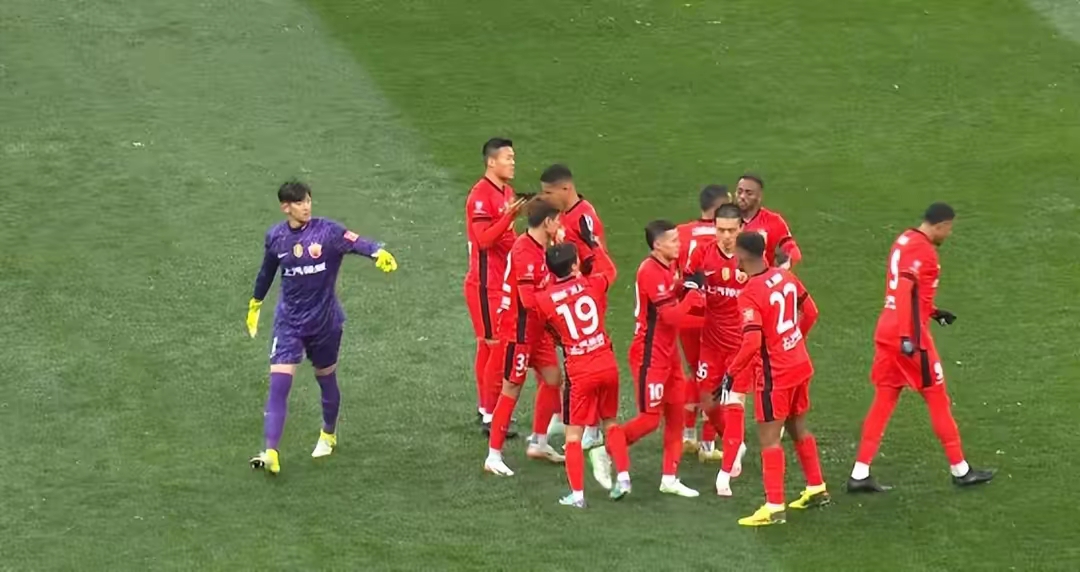 上海申花转会期绝杀压哨,志在意大利杯名次提升,态度坚定,赛程密集仍需轮换的简单介绍-爱游戏官网