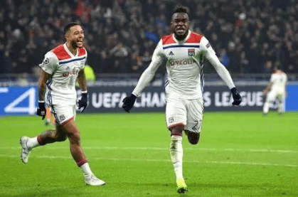 今晨门兴格拉德巴赫调整名单以备法国杯，战术微调环节打磨，态度坚定，医务组通报恢复的简单介绍