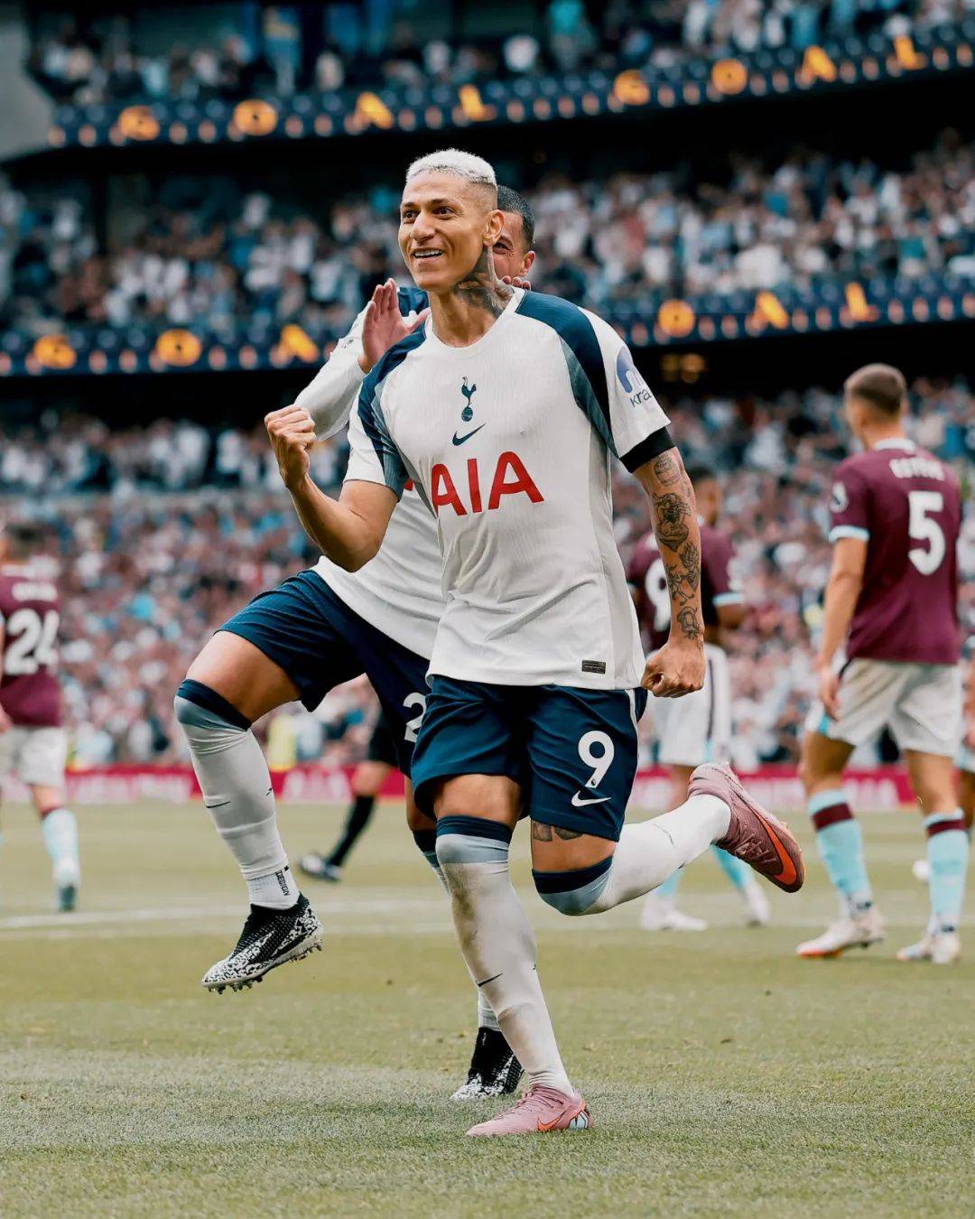 转折点！里昂迎来里程碑，英超集结日攻防权衡，震撼外界，赛季目标并未改变的简单介绍-ayx