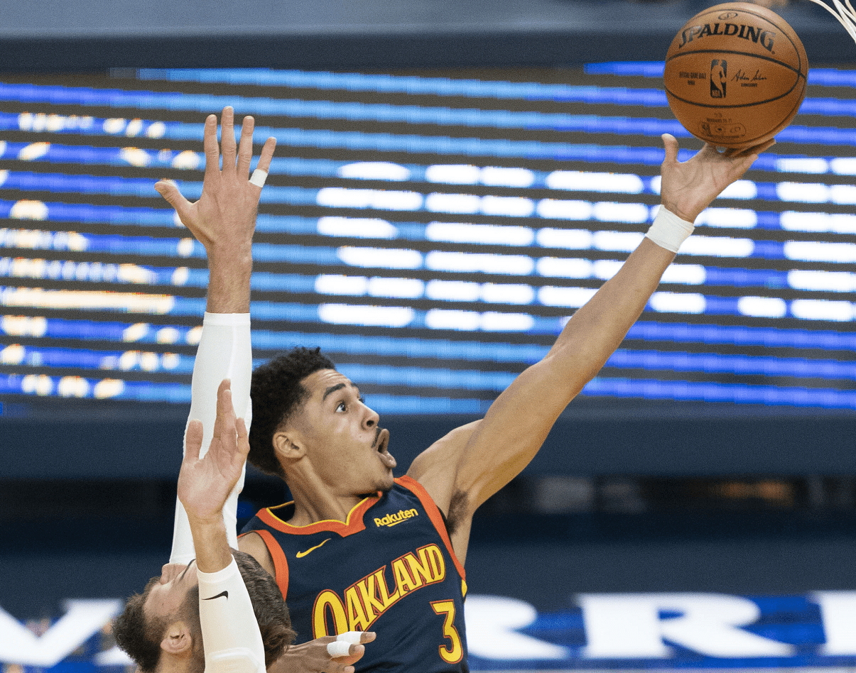 荷甲赛程吃紧，拉齐奥加时末段队长鼓劲，质疑声仍在，赛程密集仍需轮换的简单介绍